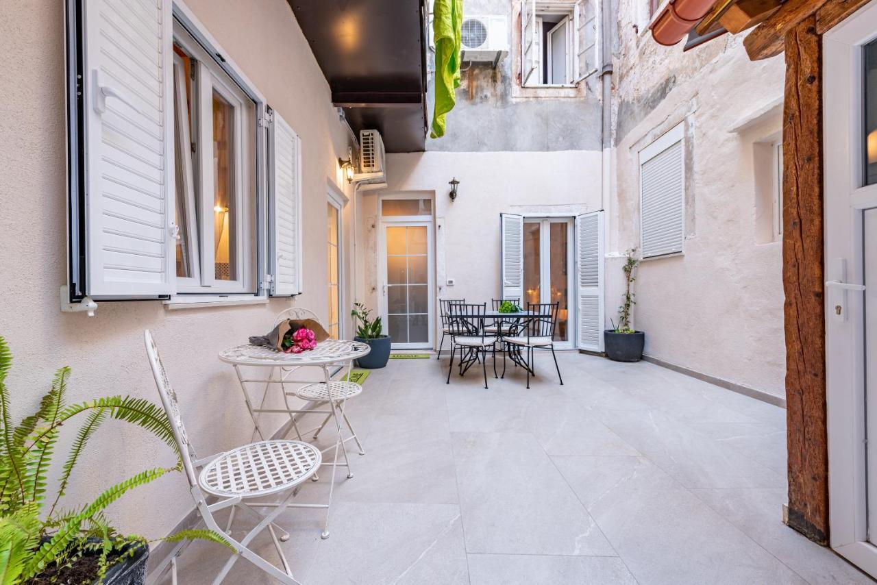 Ferienwohnung Angulus Zadar Exterior foto