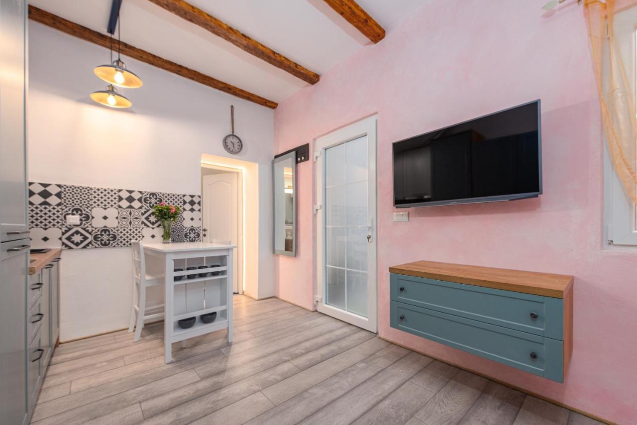 Ferienwohnung Angulus Zadar Exterior foto